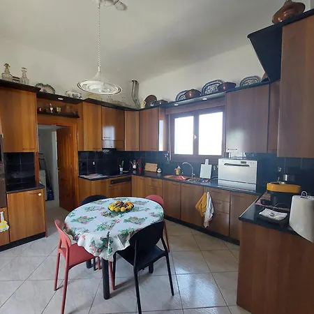 Ferienhaus Kypseli House - Garden Home, Steps From *